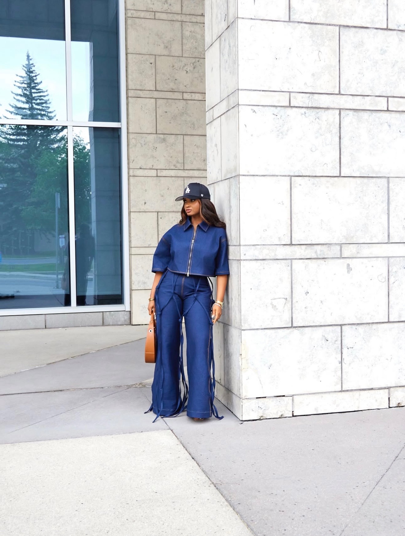 CALABASH DENIM PANTS AND ZIPPER SHIRT