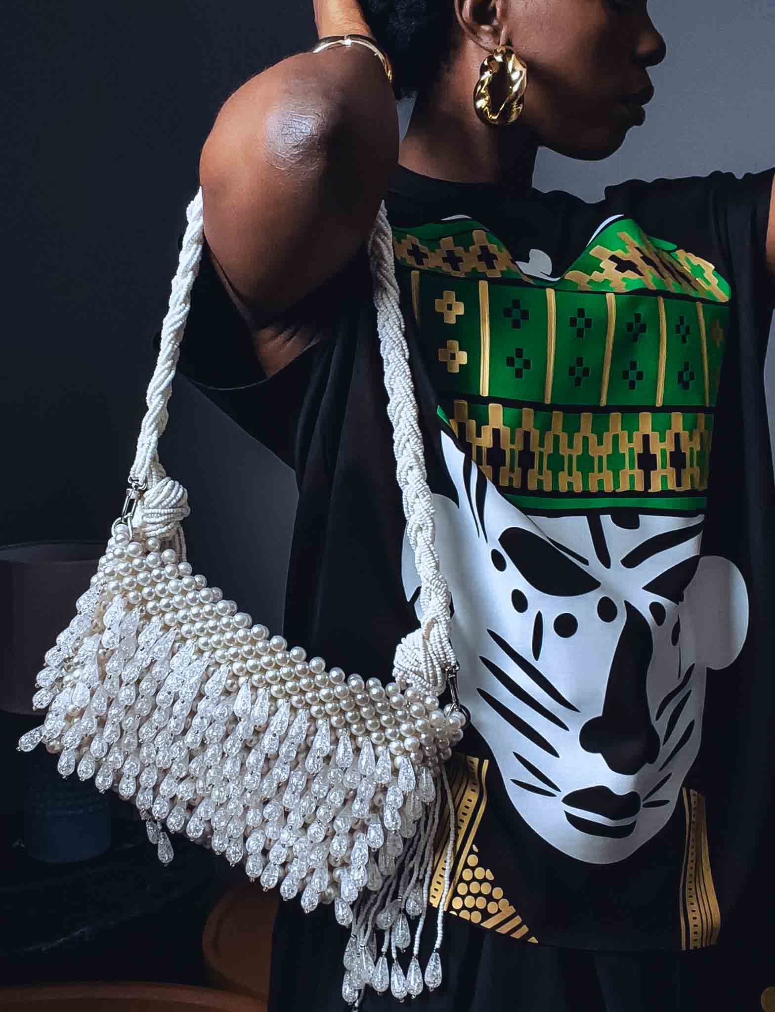 ORIGIN (HAUSA) SLEEVELESS TEE
